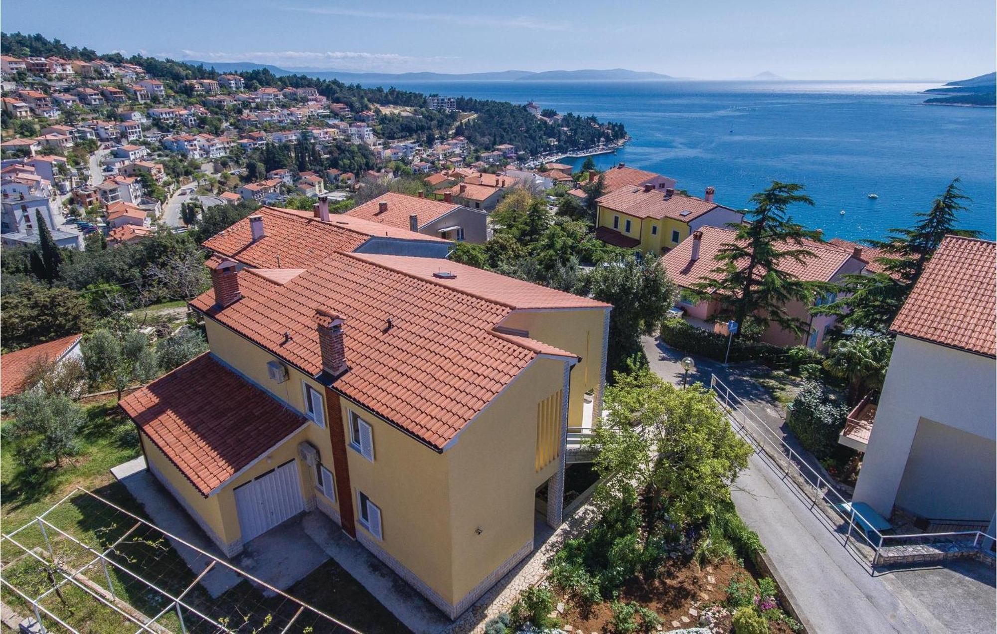 Amazing Apartment In Rabac With Wifi Raša Eksteriør billede