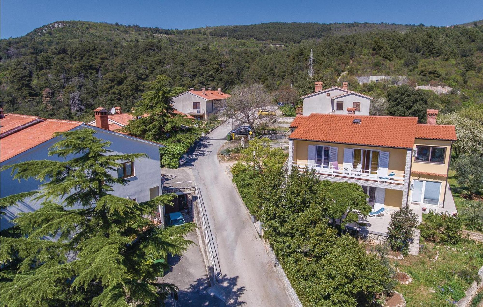 Amazing Apartment In Rabac With Wifi Raša Eksteriør billede
